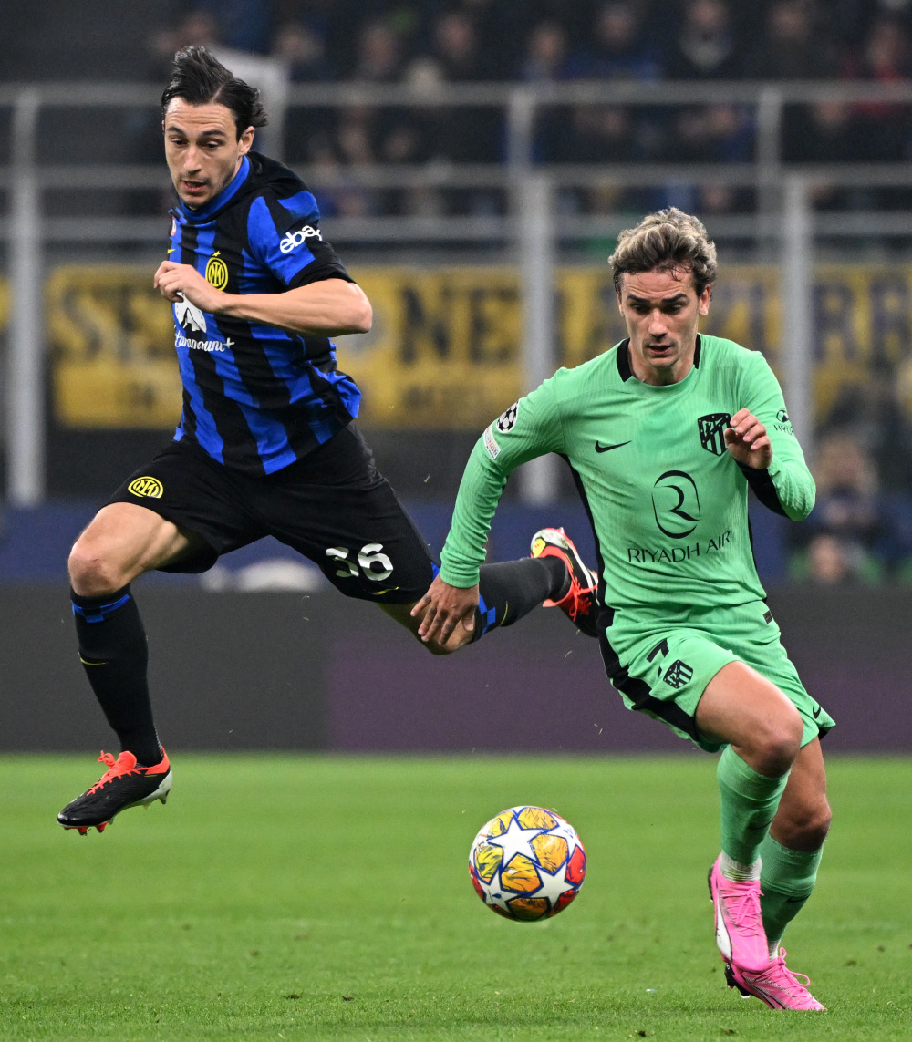 战三镇替补出场，依木兰完成山东泰山一线队首秀