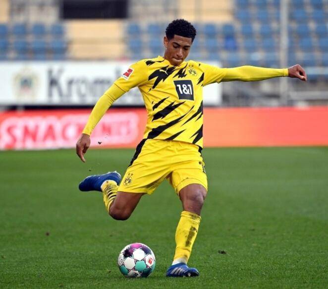 努诺：下半场我们掌控了比赛，甚至有机会从曼联主场带走三分