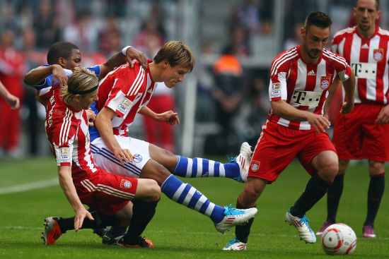 弗里克解释亚马尔被换下原因，称其欧冠停赛需轮换