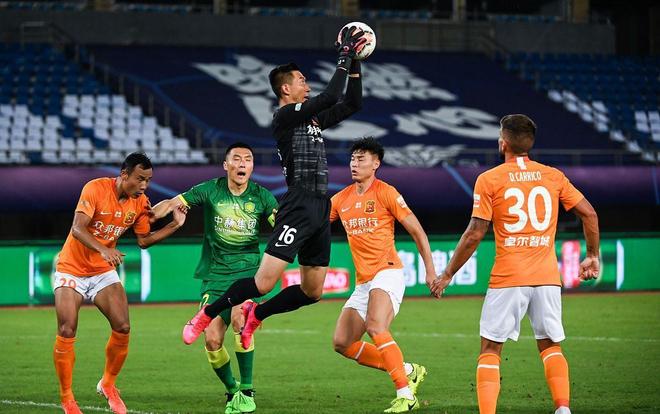 略占下风！惠灵顿凤凰近4次与阿德莱德联交手1胜1平2负