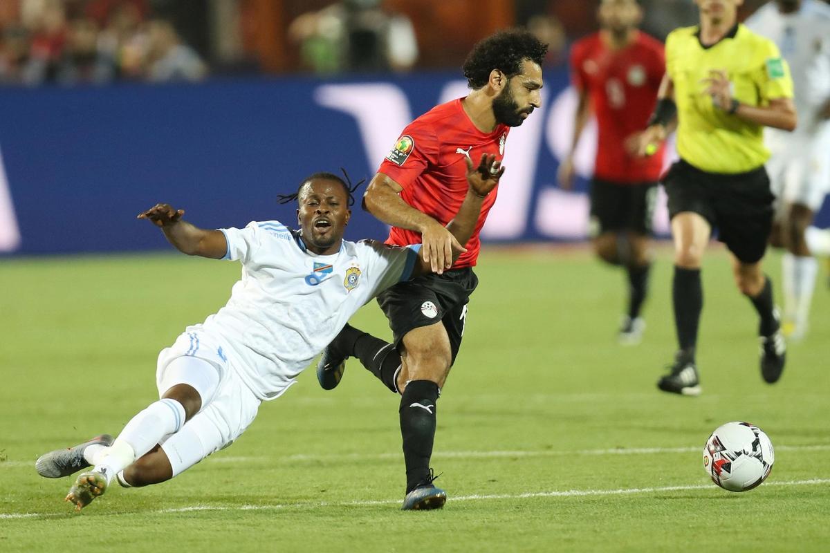 夏窗转会标王坑惨米兰：3700万先生低效，缺乏9号问题更严重了