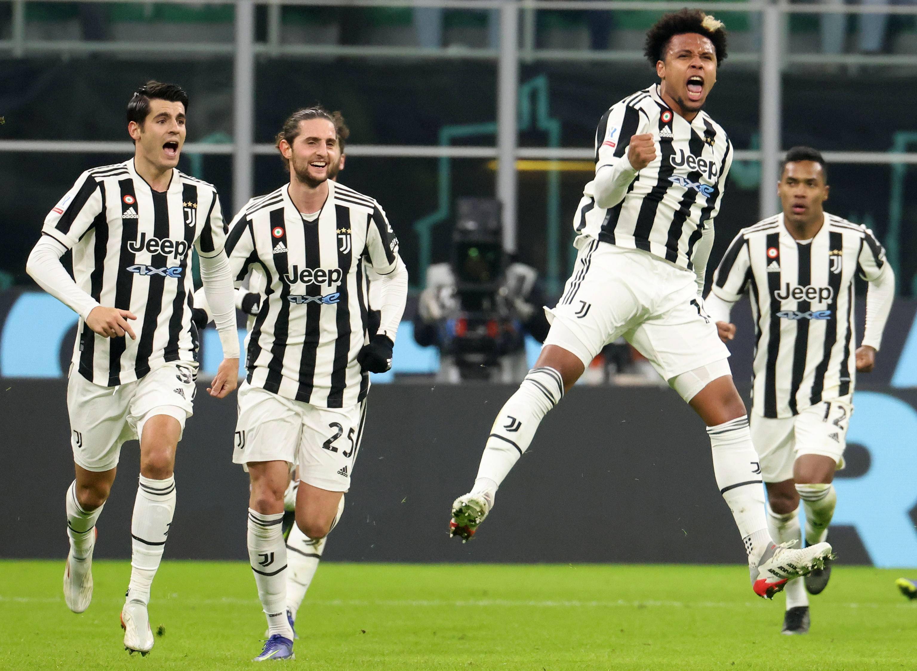 英超焦点战：纽卡斯尔联VS伯恩利 赛前全方位解析与比分前瞻