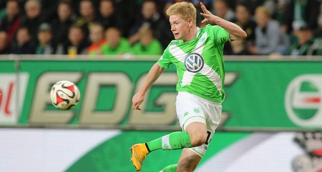 湖人詹姆斯关键发挥险胜76人，刷新个人40岁后得分纪录，豪取17胜稳居西部第二。