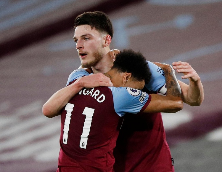 记者：阿隆索昨天没公布名单是在等姆巴佩，强行出战会恶化伤情