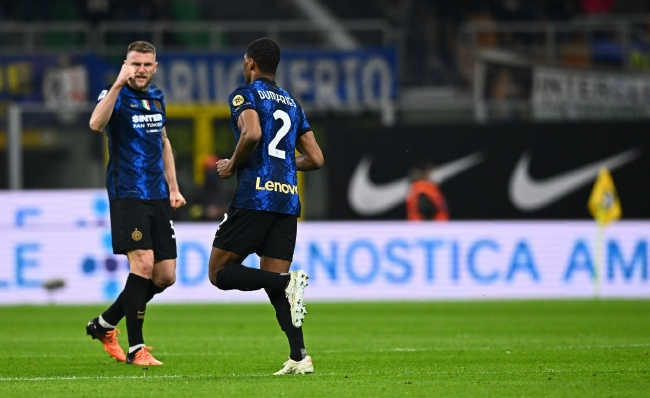 法媒：阿尔及利亚足协希望能在近期征召姆巴佩的弟弟埃唐