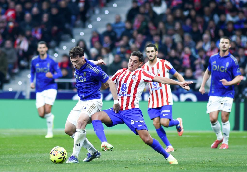 记者：16岁布基纳法索中场签约白堡，未来有望加盟切尔西