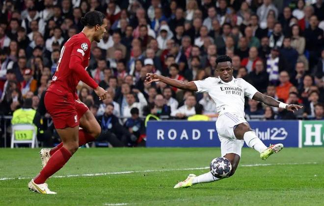 汉堡主帅：霍芬海姆前场逼抢凶悍，波尔森能够参加本轮比赛