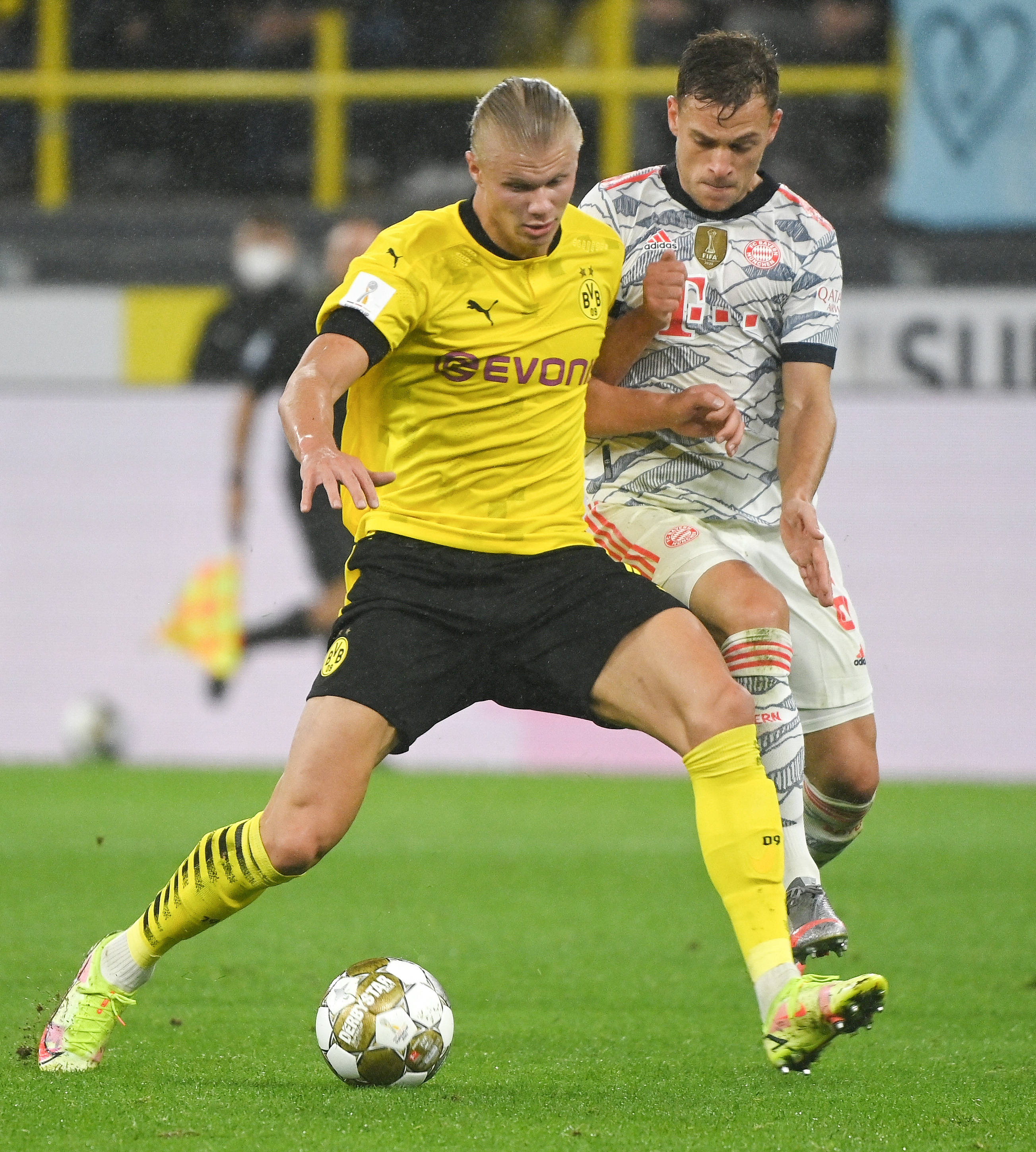 拉波尔塔：诺坎普永远是梅西的家；已将亚马尔伤情告知西足协