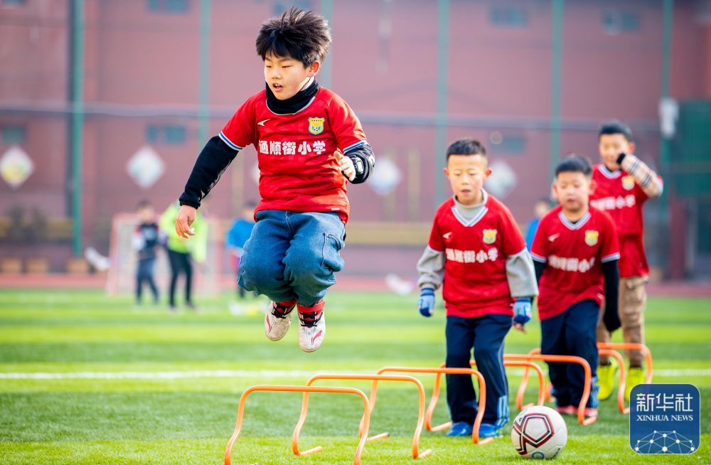 东体：申花主力赛季中后期身心疲劳，阵容一直是“明牌”状态