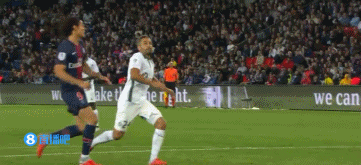 劳塔罗：进球帮助球队取胜是最美好的事；我该微笑时就会微笑