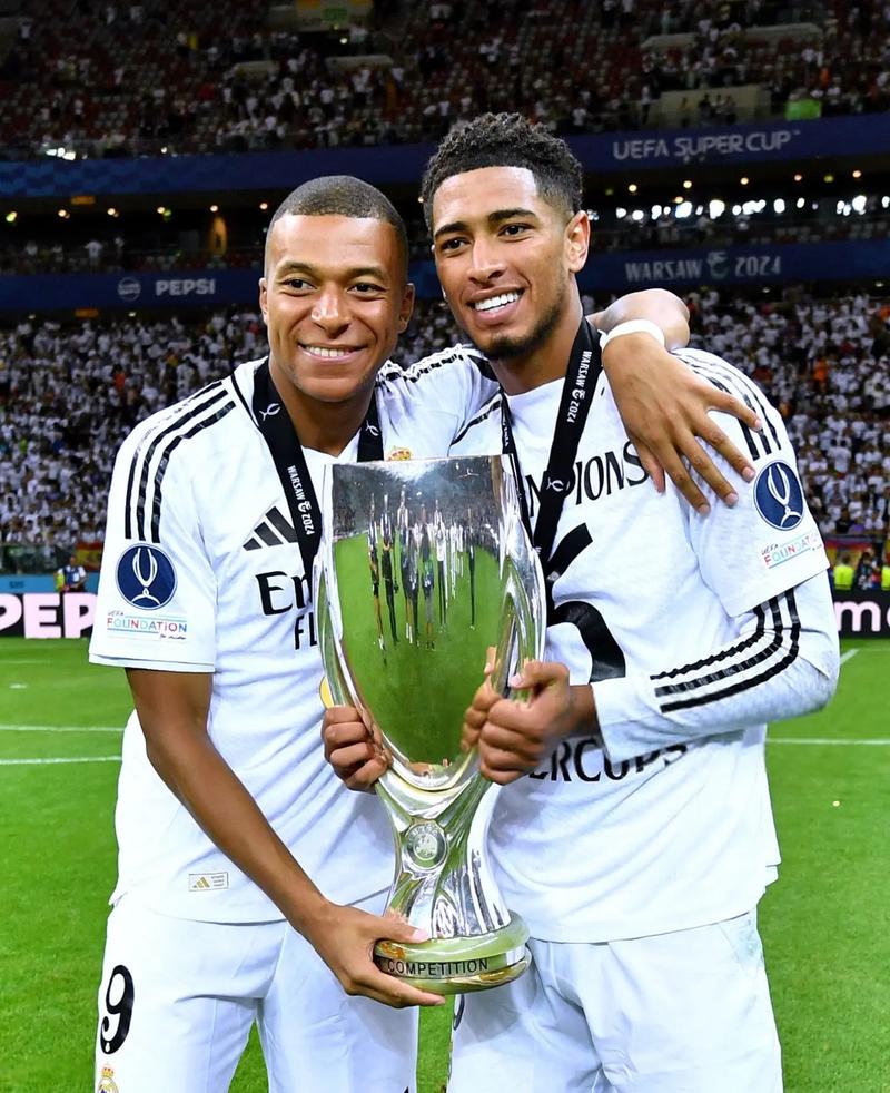 2025年世锦赛：中国男排1：3不敌巴西队，但小组出线仍有希望